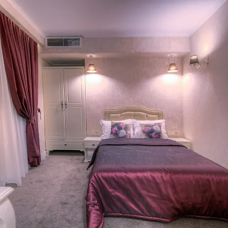 Family Agoncev 3* סופיה