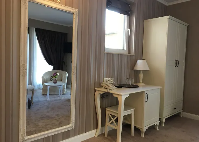 Hotel Family Agoncev 3*