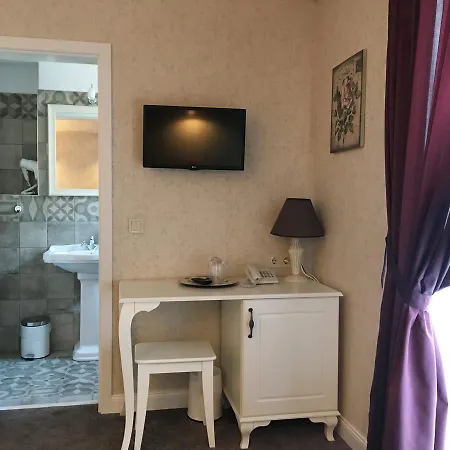 Family Agoncev 3* 소피아