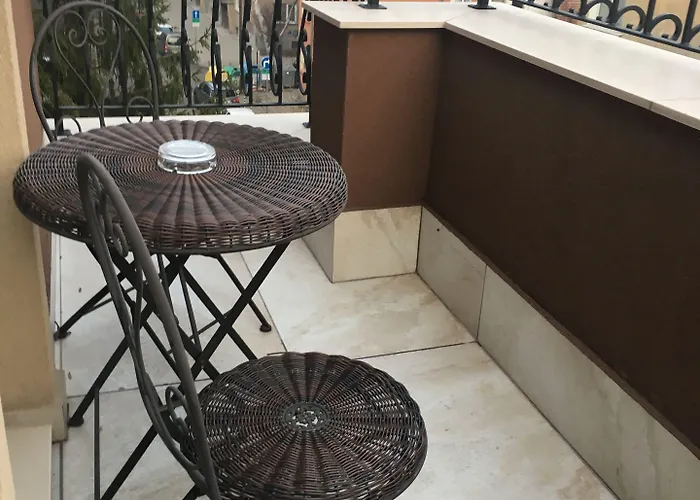 Family Agoncev Hotel Sofía