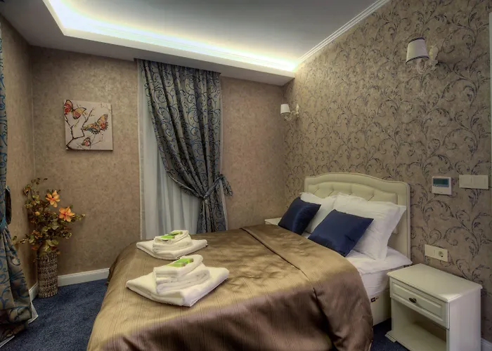 Hotel Family Agoncev 3*