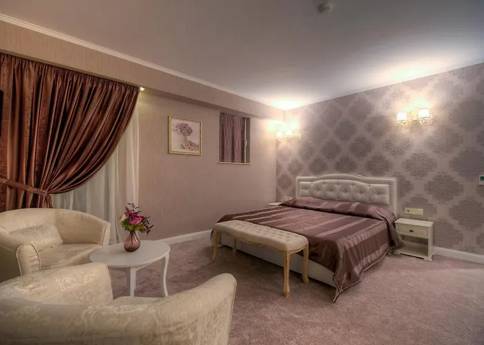 Hotel Family Agoncev 3*