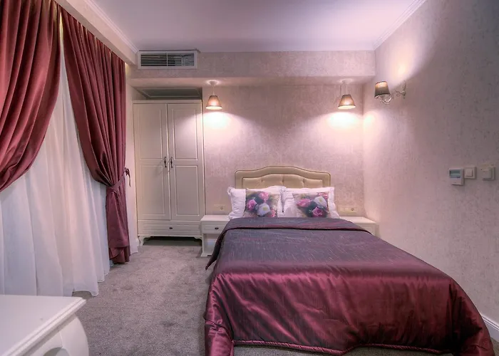 Family Agoncev 3* Sofia