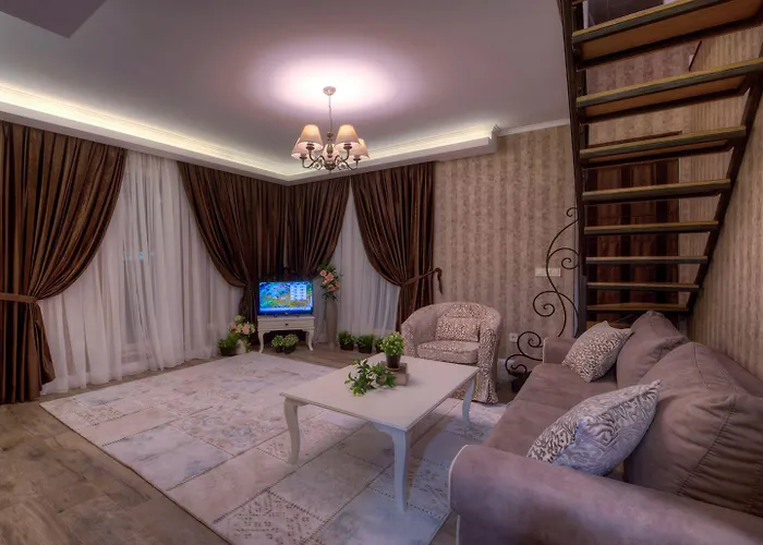 Hotel Family Agoncev 3*